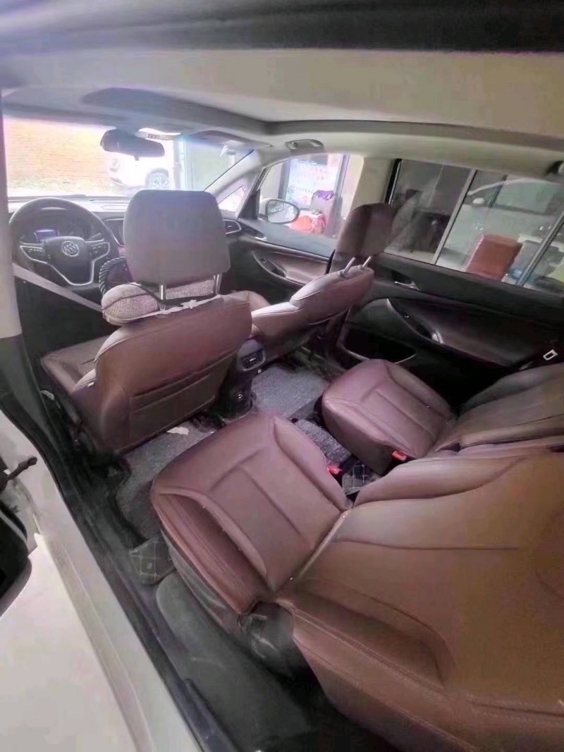 青岛21年别克GL66