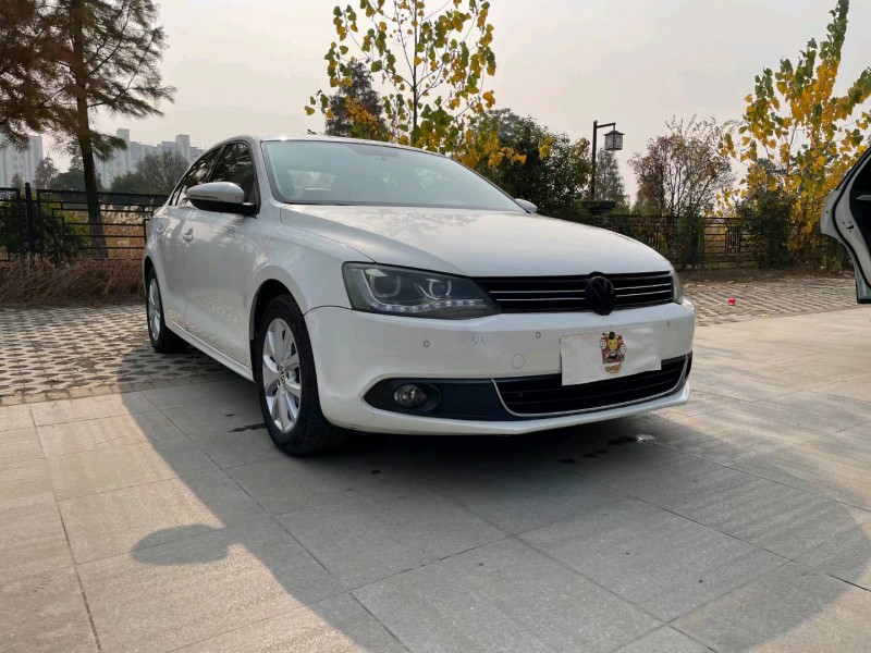 徐州13年大众速腾8