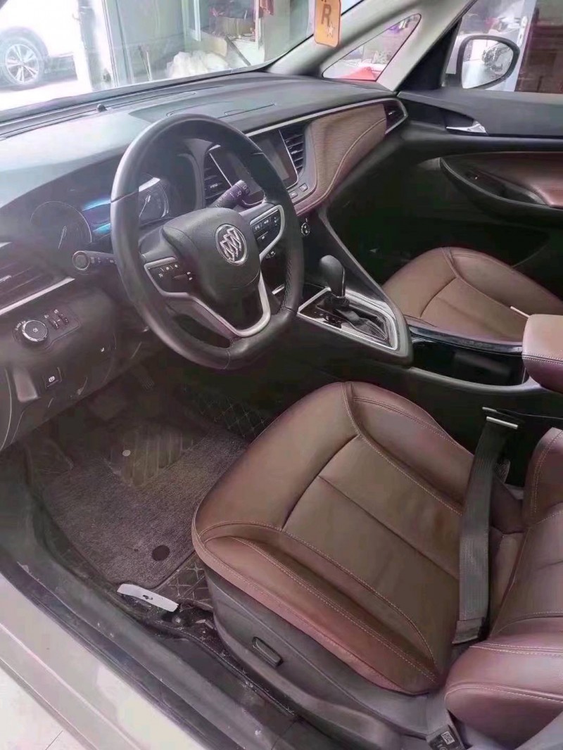 青岛21年别克GL67