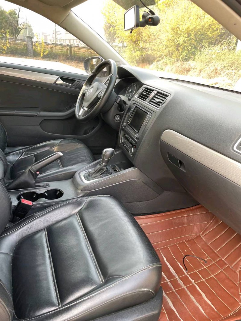 徐州13年大众速腾5