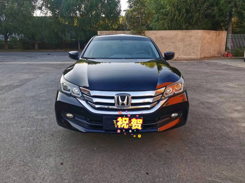 沈阳14年本田雅阁1