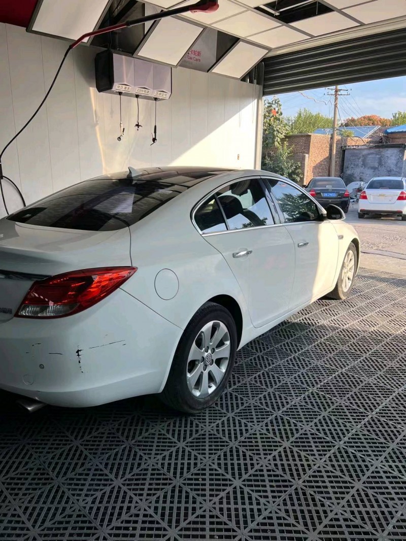 枣庄11年别克君威6