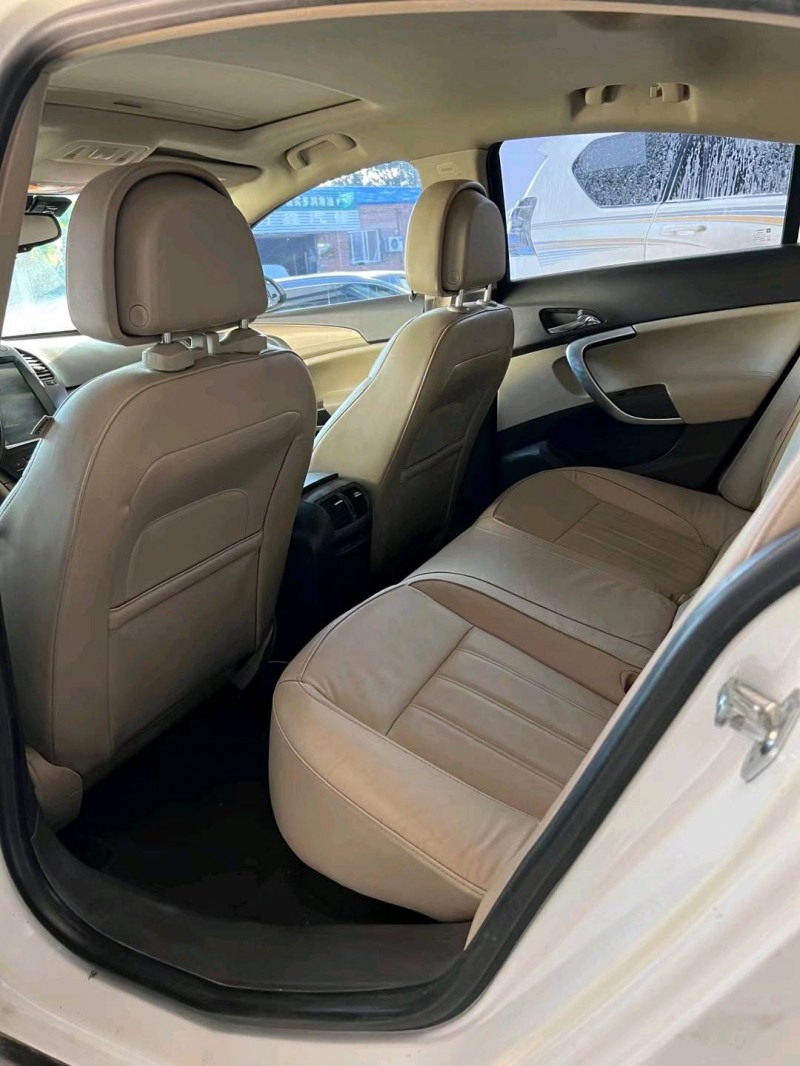 枣庄11年别克君威8