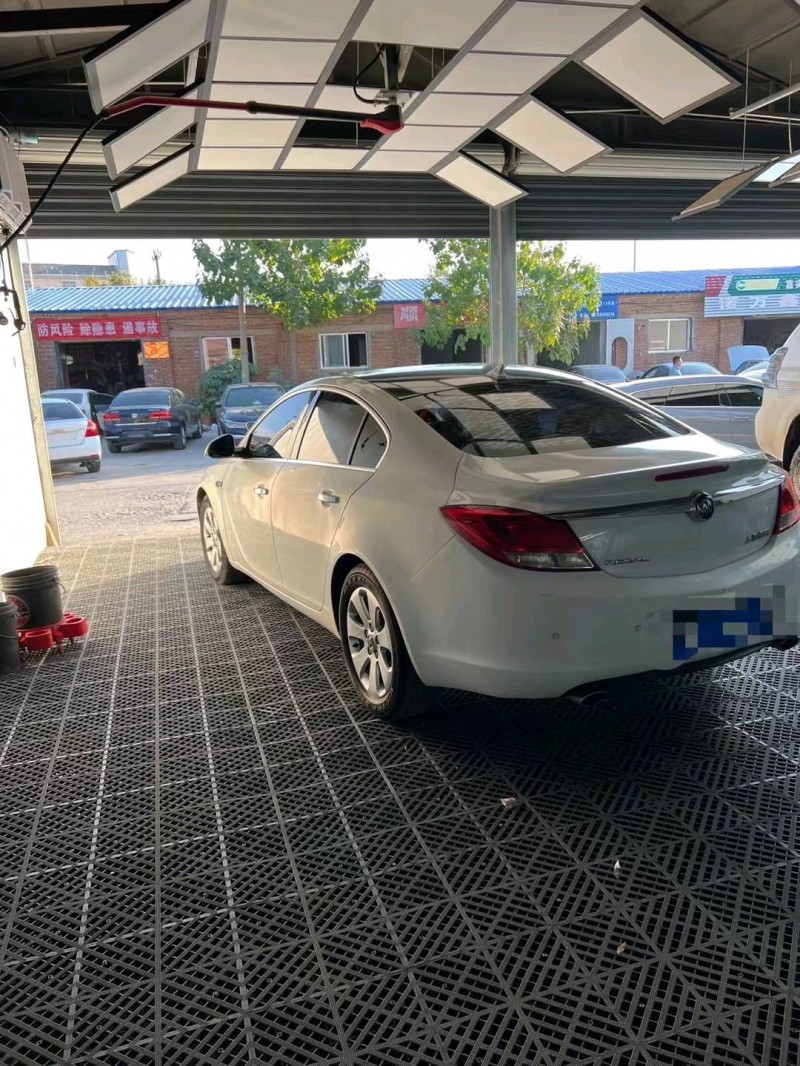 枣庄11年别克君威9