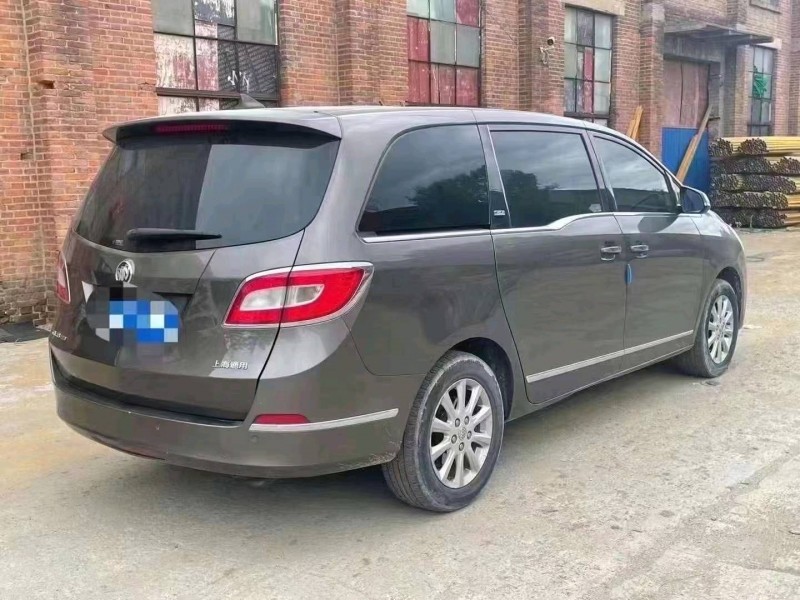 济南11年别克GL84