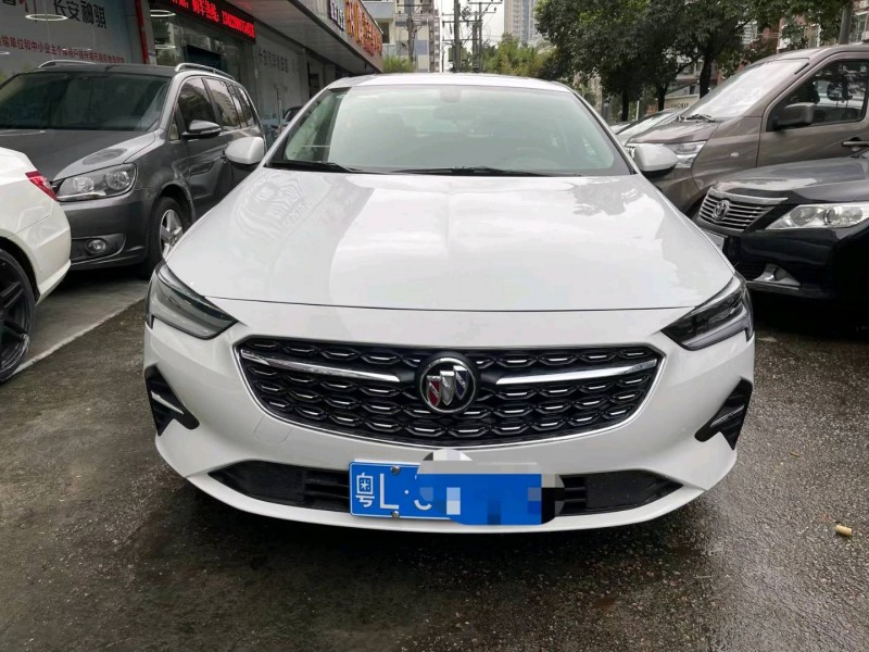 广州21年别克君威1