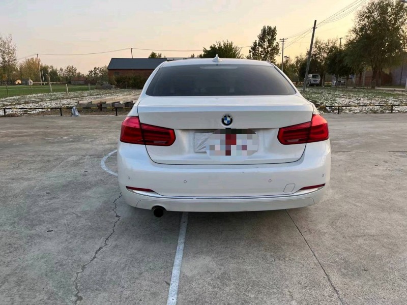 徐州17年宝马3系1