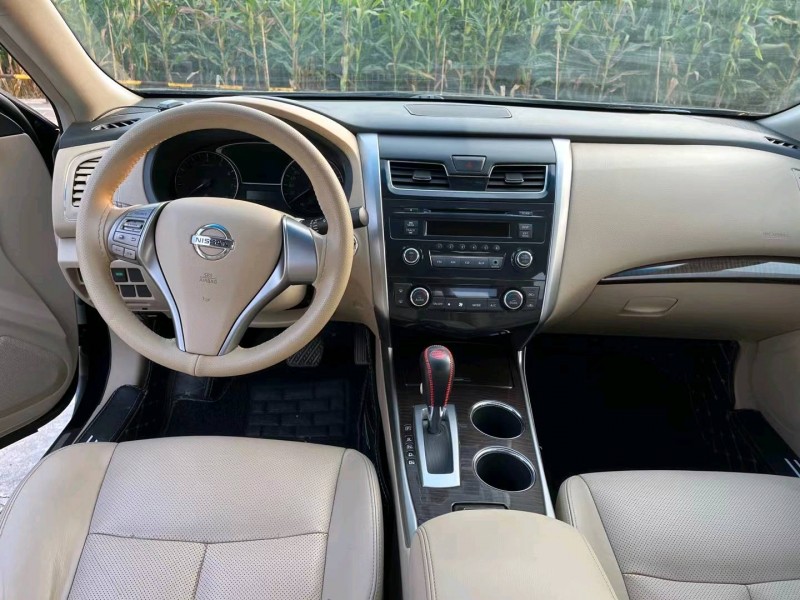 徐州16年日产天籁4