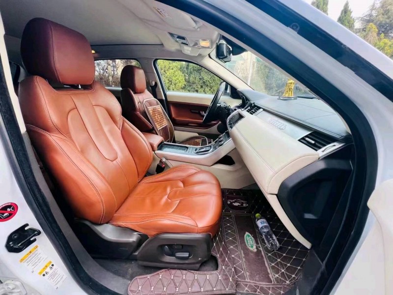 枣庄14年路虎极光1