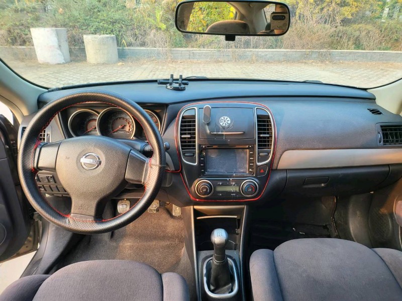 徐州16年日产轩逸5