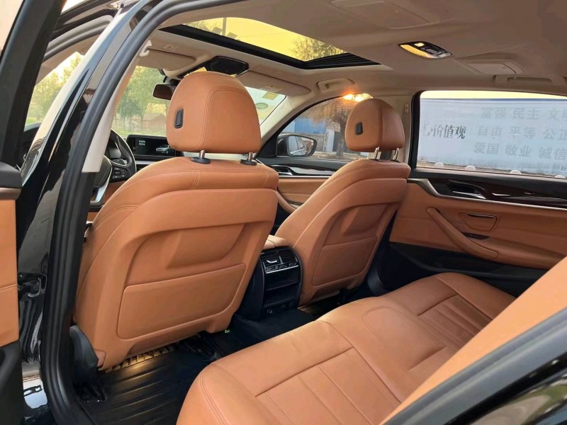 徐州17年宝马5系4