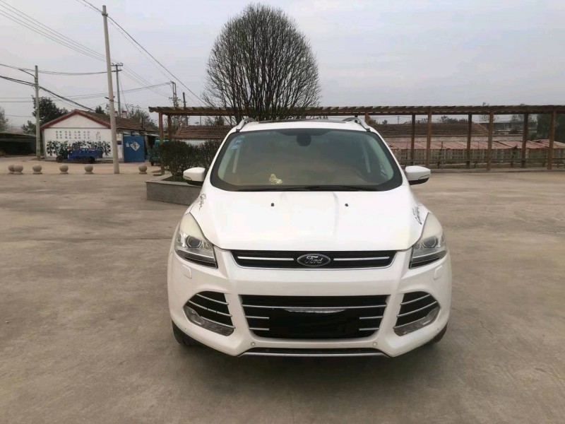 徐州15年福特翼虎1