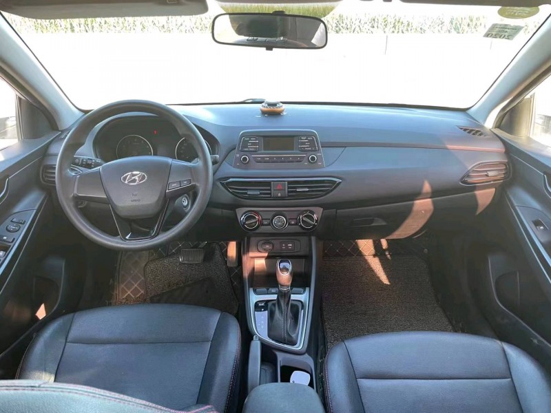 邯郸18年现代悦动5