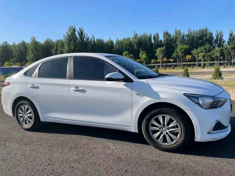 邯郸18年现代悦动6