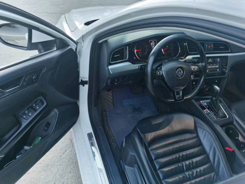 邯郸16年大众凌渡3