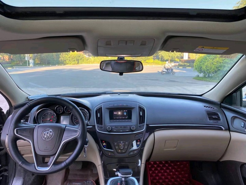 沈阳15年别克君威7