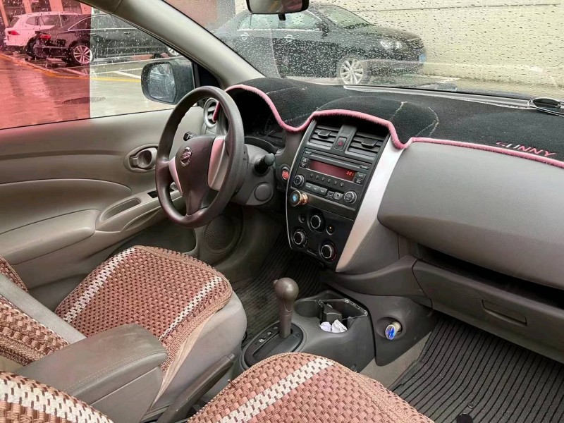 邯郸18年日产阳光5