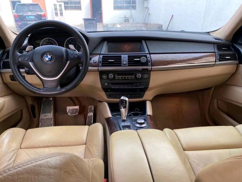 徐州09年宝马X66