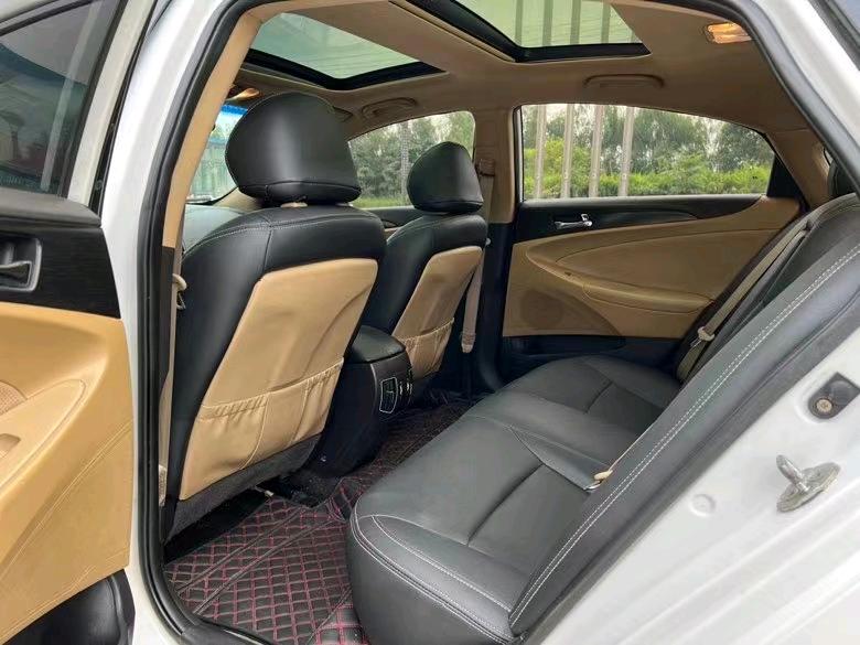 盐城14年现代索纳塔八5