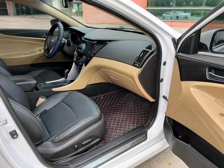 盐城14年现代索纳塔八6