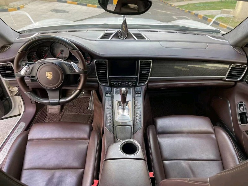 徐州13年保时捷帕拉梅拉7