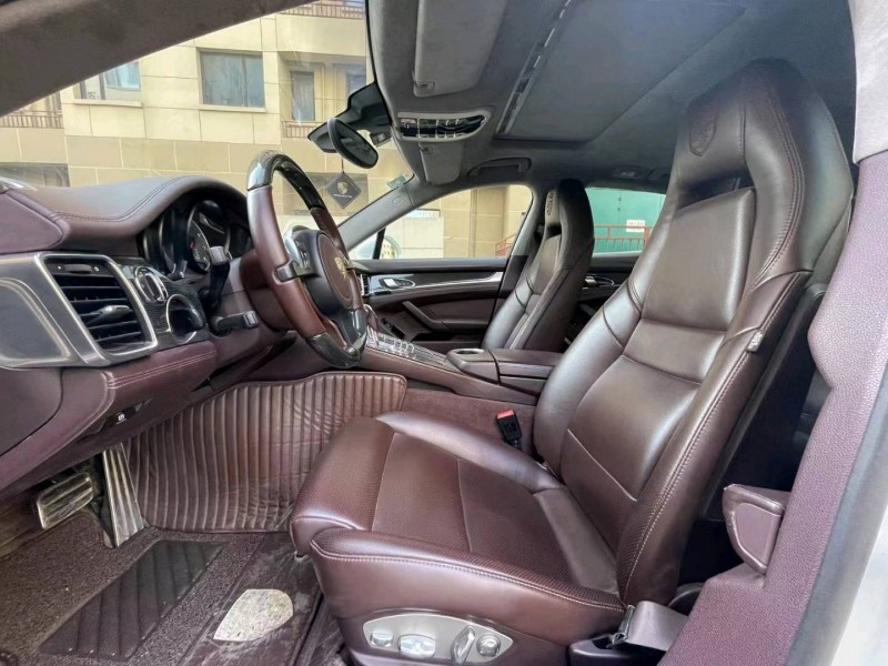 徐州13年保时捷帕拉梅拉4