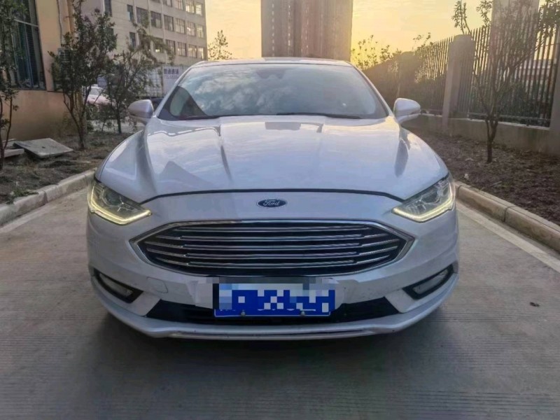 武汉17年福特蒙迪欧1