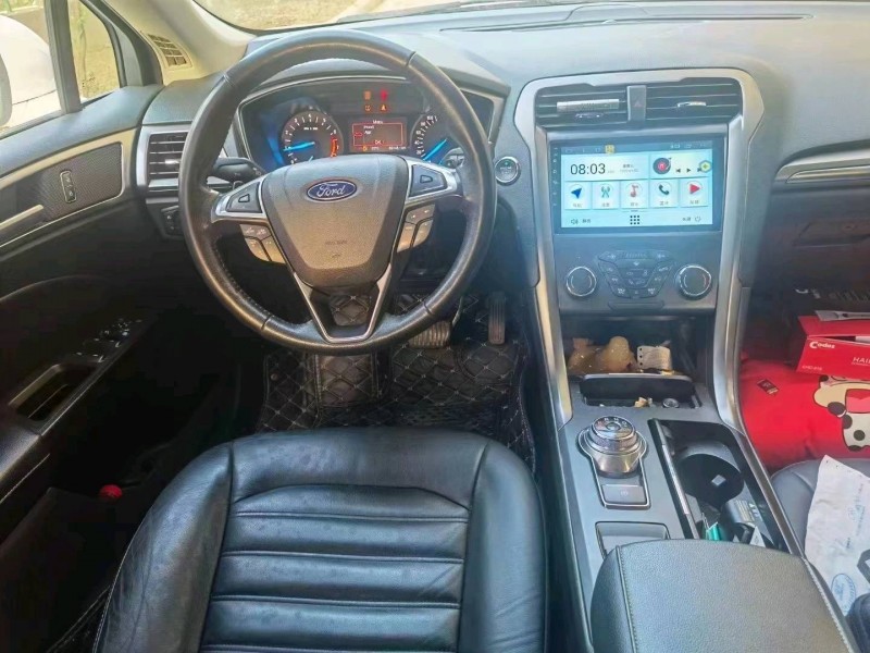 武汉17年福特蒙迪欧8