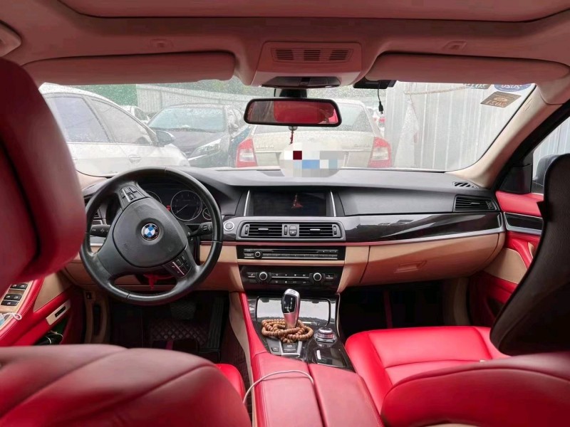 成都12年宝马5系3