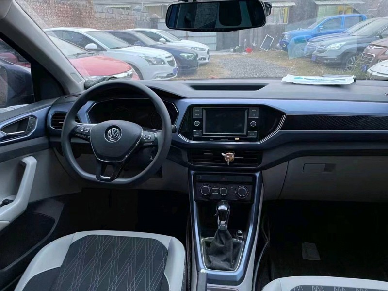 济南20年大众途铠1