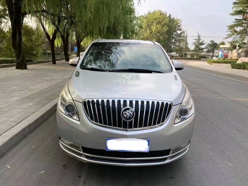 石家庄12年别克GL88