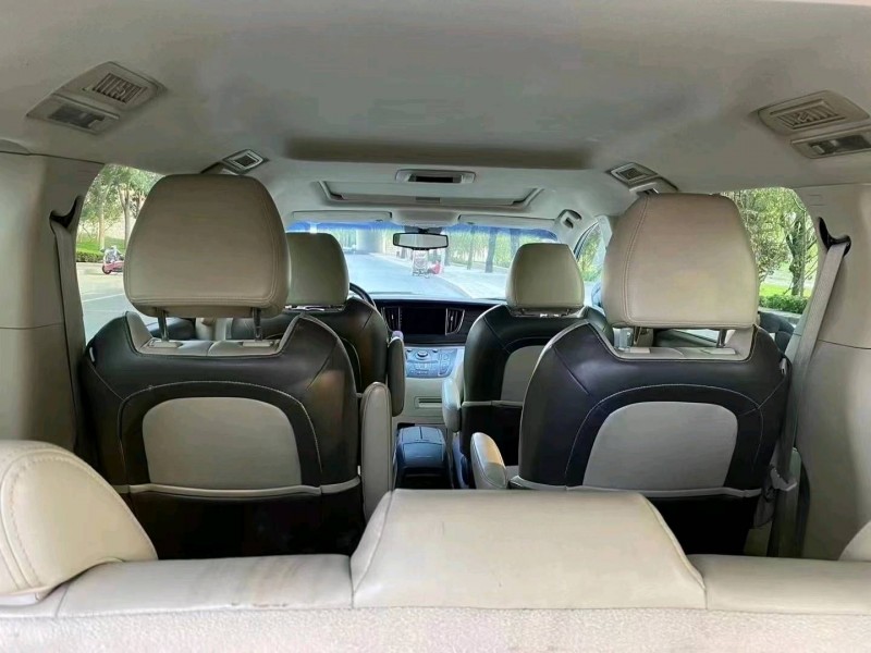 石家庄12年别克GL84