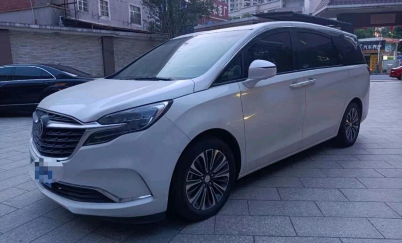 广州21年别克GL83