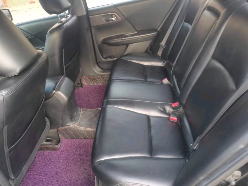 枣庄14年本田雅阁7