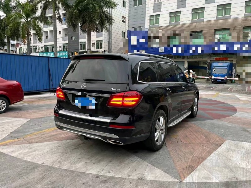 中山17年奔驰CLS9