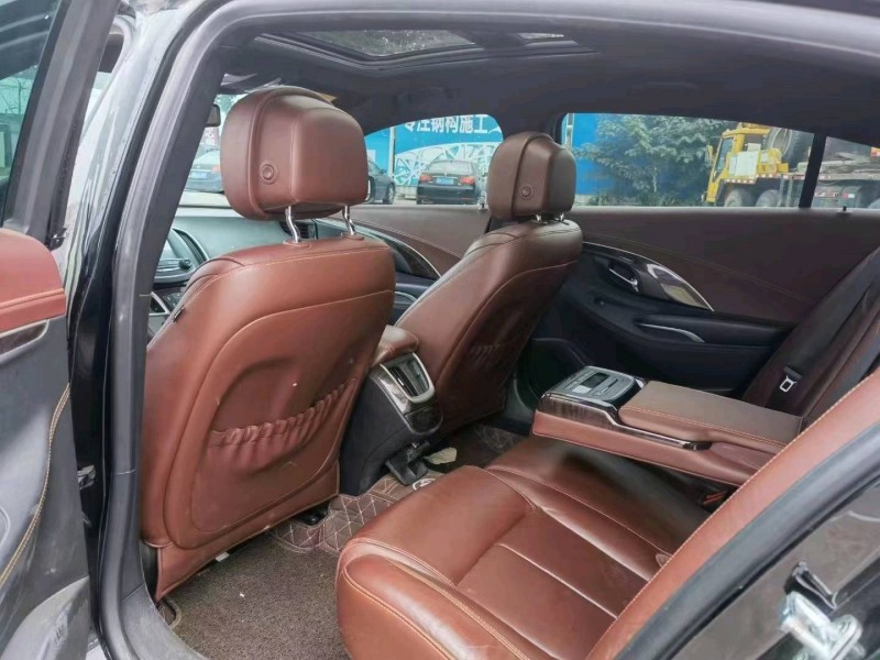 济南14年别克君越1