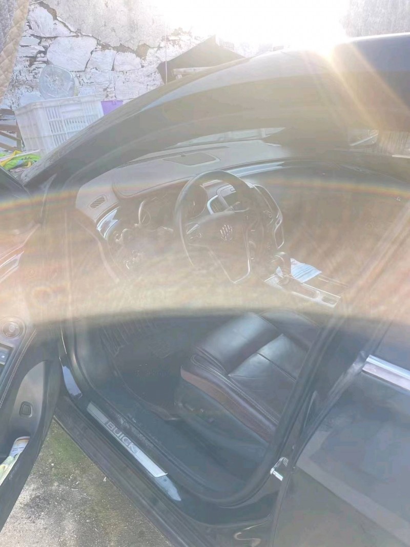 徐州15年别克君越5