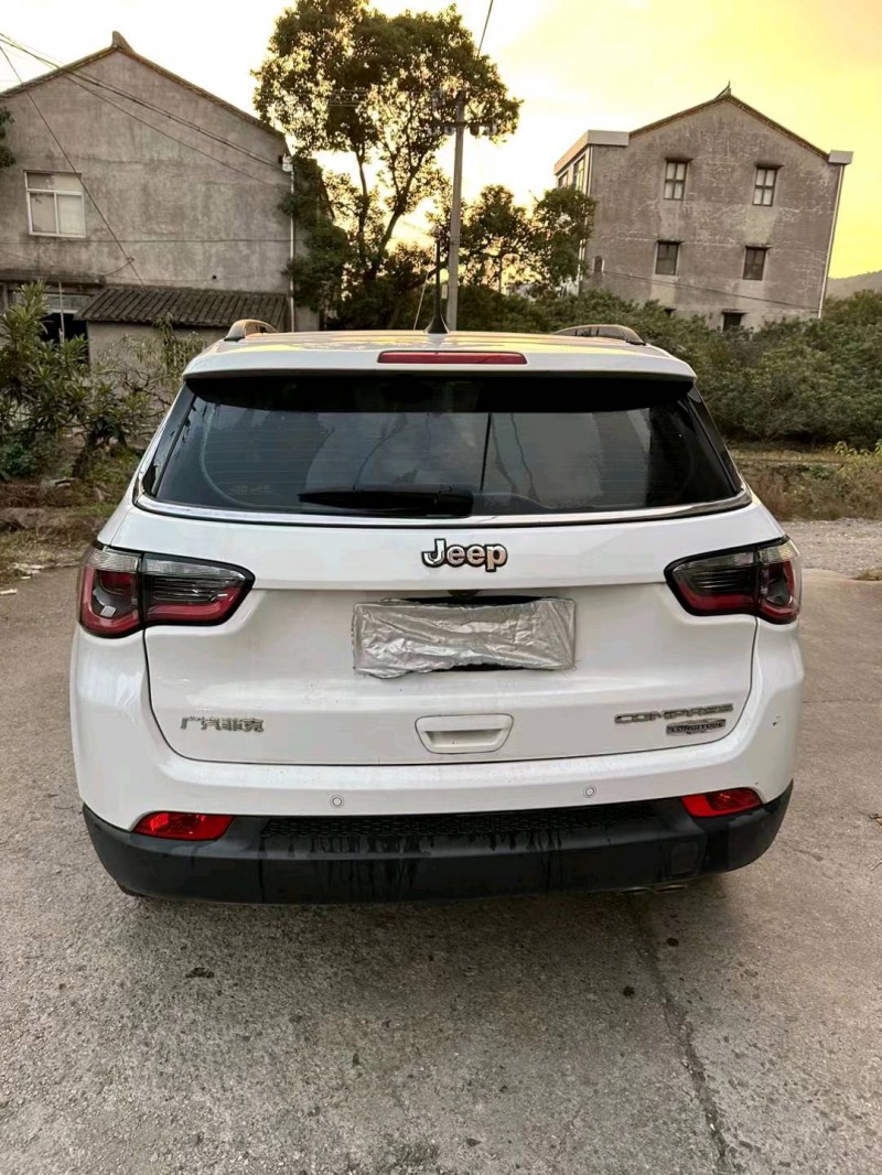 嘉興19年Jeep指南者5