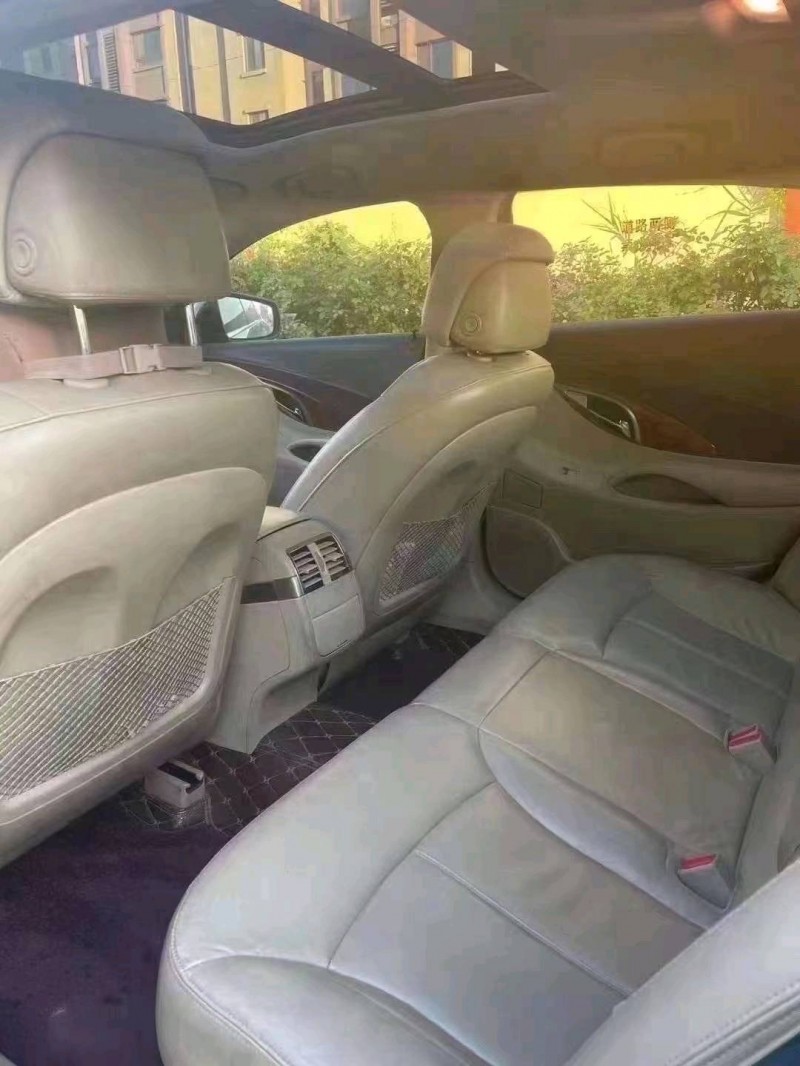 济南13年别克君越8