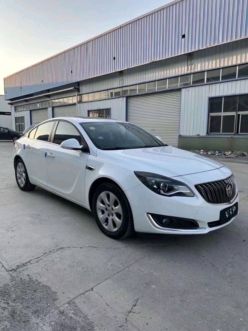 徐州17年别克君威7