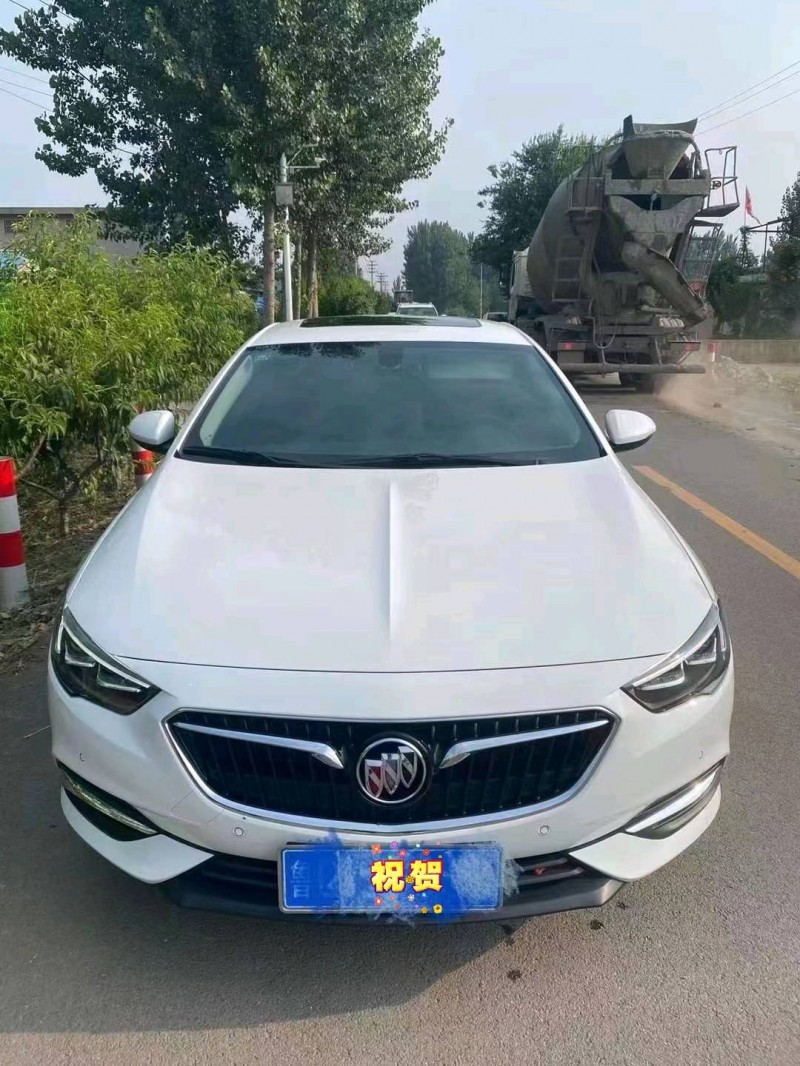 济南19年别克君威1