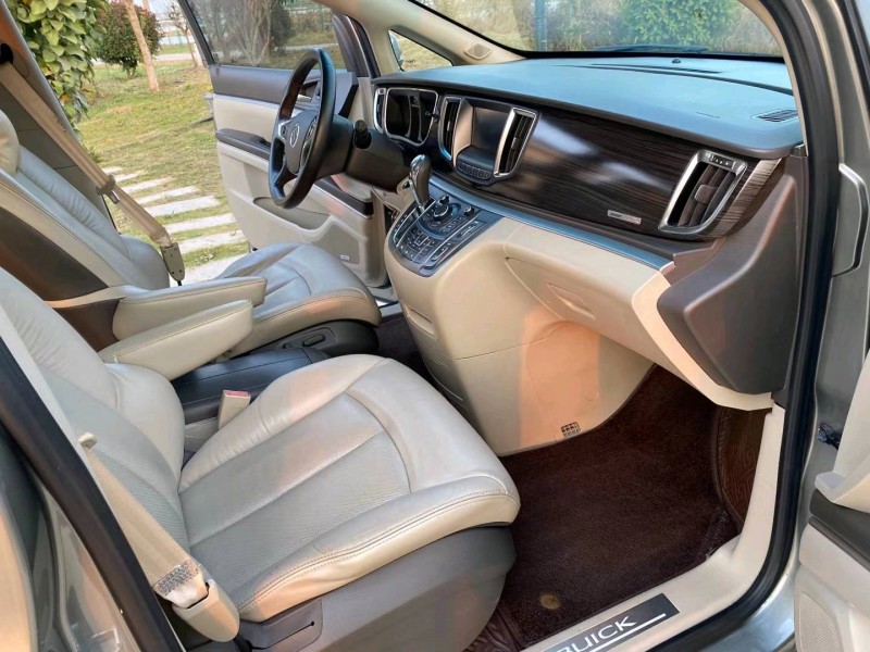 徐州11年别克GL86