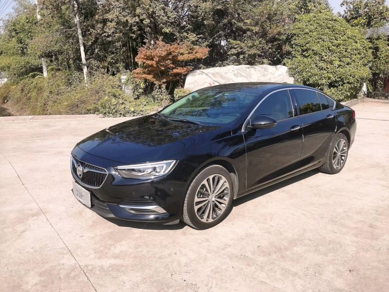 徐州19年别克君威2