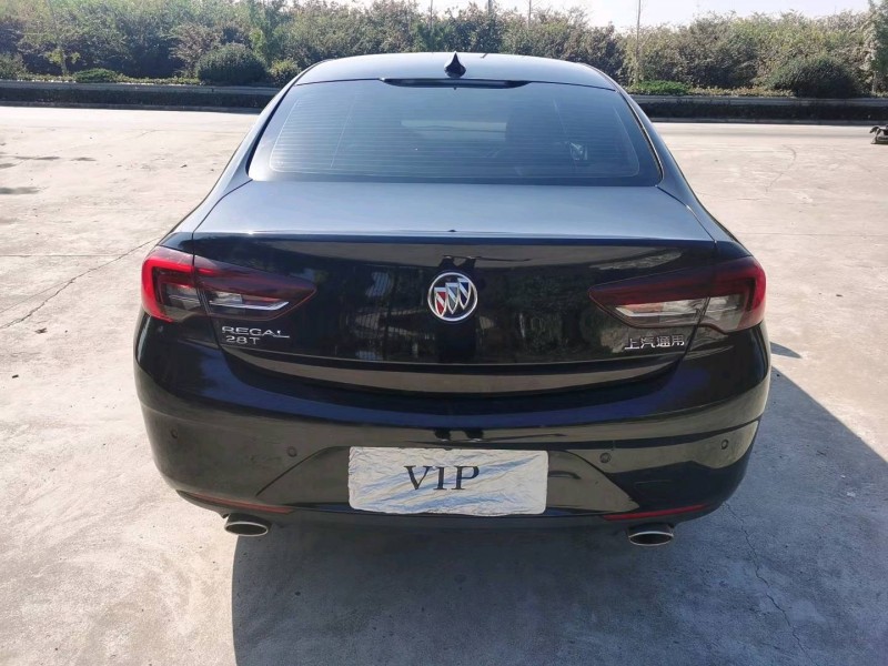 徐州19年别克君威6