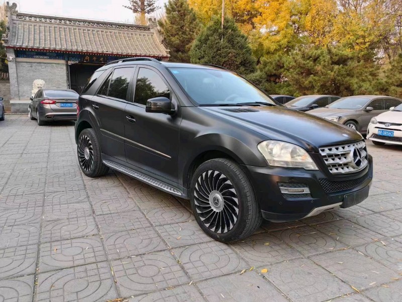 邢台11年奔驰ML6