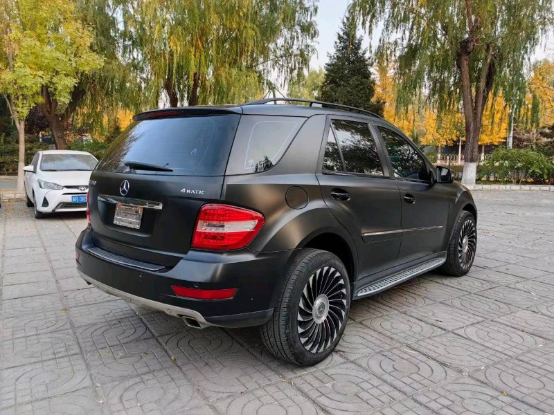 邢台11年奔驰ML3