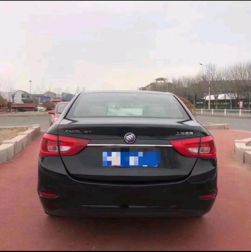 济南15年别克英朗6