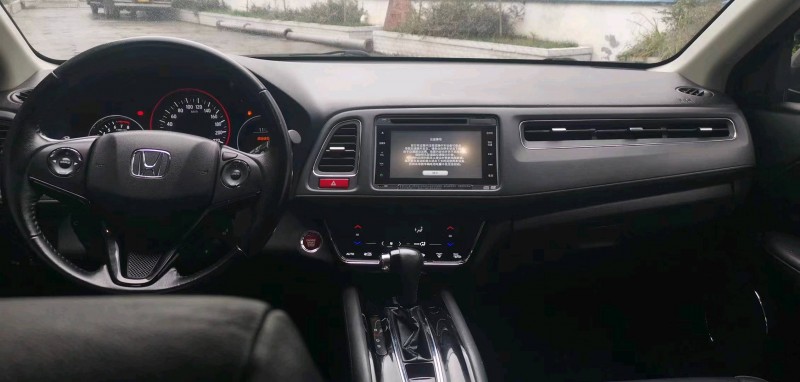 武汉15年本田缤智4