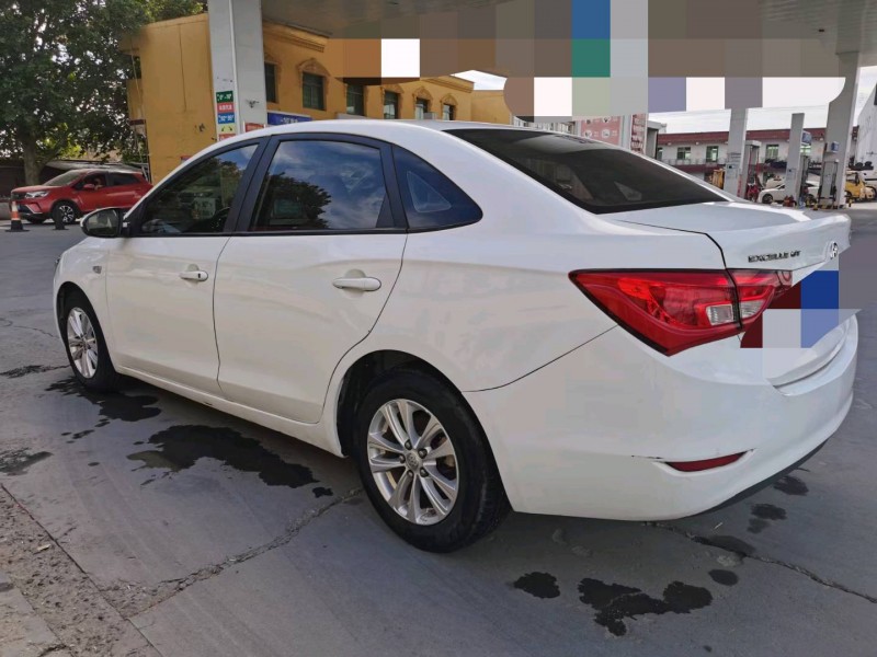 保定16年别克英朗4