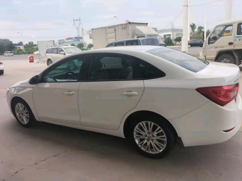 石家庄17年别克英朗4